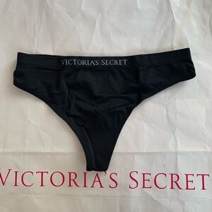 NWT Victoria’s Secret Panty Size Medium